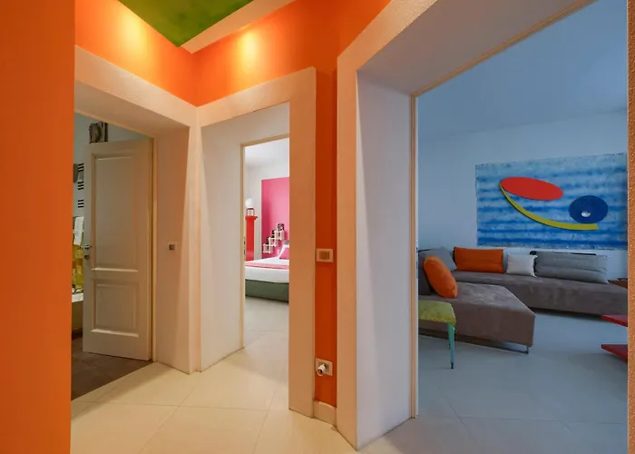 Con 2 Bagni, Ac E Wifi A Due Passi Dalla Stazione E Dal Centro Storico Lägenhet *