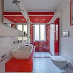 Apartament Con 2 Bagni, Ac E Wifi A Due Passi Dalla Stazione E Dal Centro Storico *