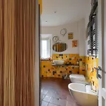 Apartament Con 2 Bagni, Ac E Wifi A Due Passi Dalla Stazione E Dal Centro Storico *
