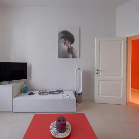 Appartement Con 2 Bagni, Ac E Wifi A Due Passi Dalla Stazione E Dal Centro Storico Florence