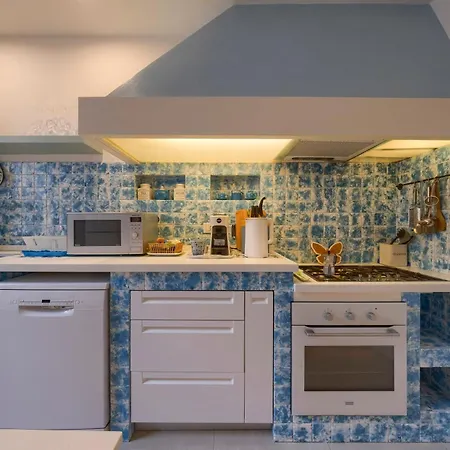 Apartamento Con 2 Bagni, Ac E Wifi A Due Passi Dalla Stazione E Dal Centro Storico Florencia
